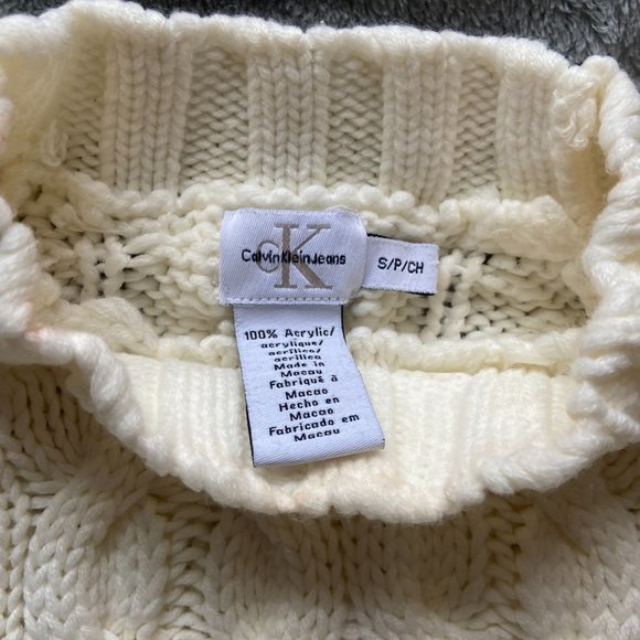 Cable Knit Calvin Klein Cream Sweater - Picture 2 of 3